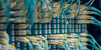 Dlaczego warto kupować w internetowej hurtowni elektrycznej