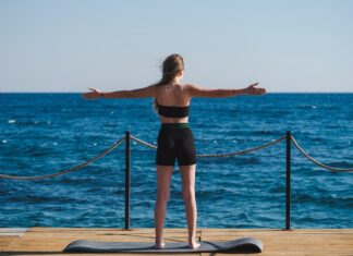 Jak Pilates i joga wpływają na jakość snu i pomagają w walce z bezsennością? Jak Pilates i joga wpływają na jakość snu i pomagają w walce z bezsennością?