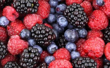 Jakie owoce najlepiej jeść zima? Jakie owoce najlepiej jeść zima?